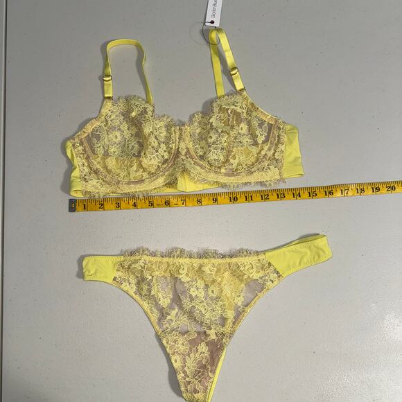 Skarlett Blue 38C Entice Bra & Large Front Lace Thong Set Intimates Feminine - Picture 6 of 8